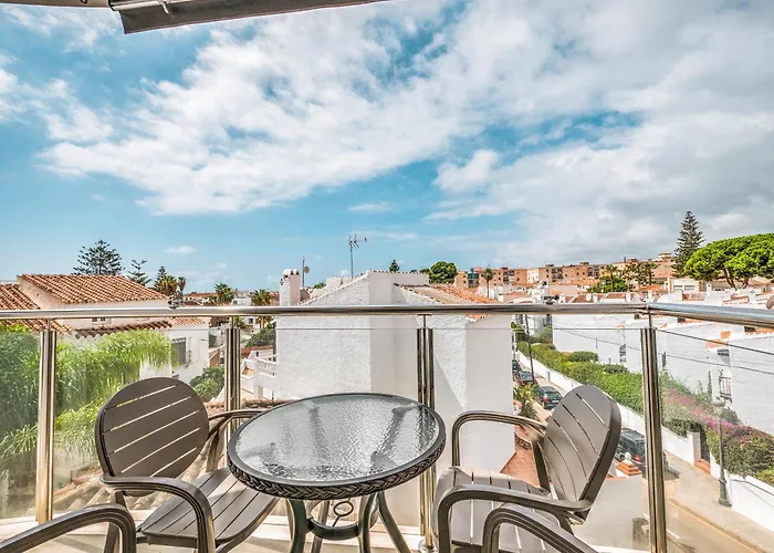 Modern Apartment With Best Location Parador, Nerja